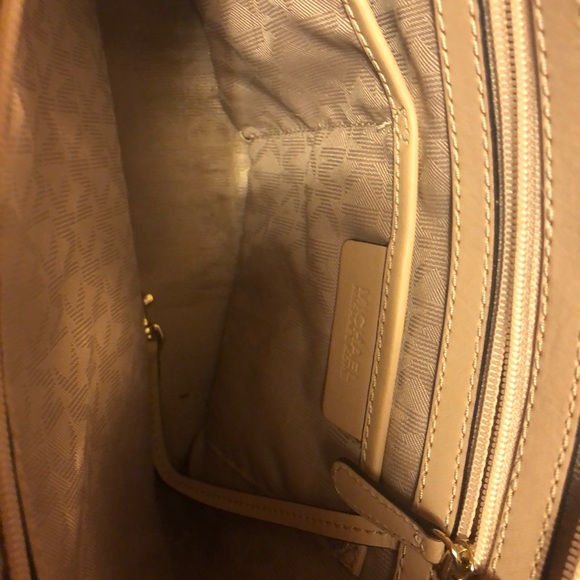 Michael kors bag - Picture 2 of 3